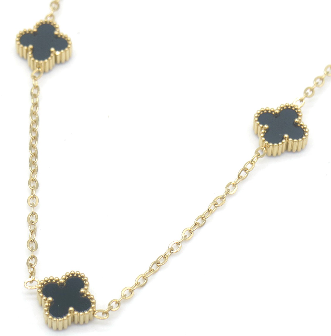 C-F22.2 N089-035G S. Steel Necklace 8mm Clovers